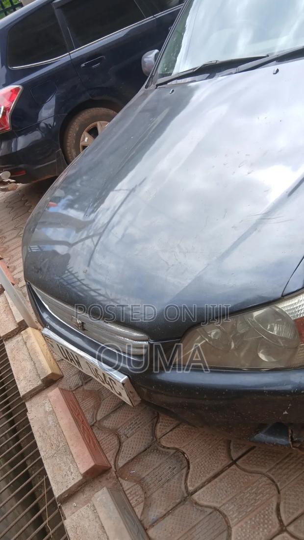 Toyota Altezza 2000 Black