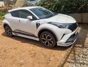 Toyota C-HR XLE FWD Sport Utility (2.0L 4cyl 2AM) 2018 White for sale
