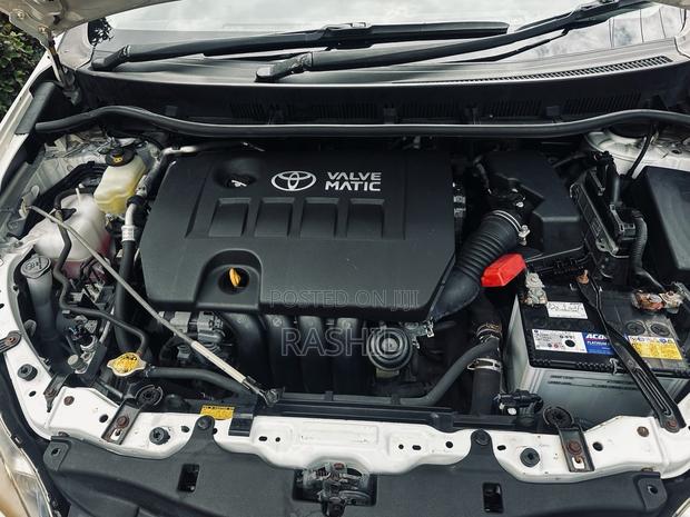 Toyota Wish 2012 White