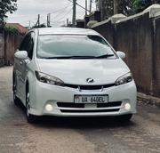 Toyota Wish 2012 White for sale