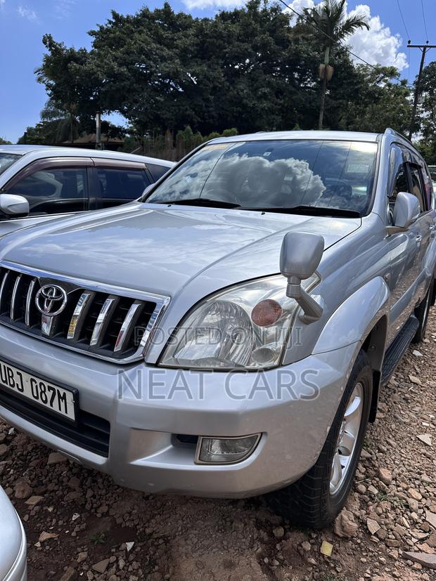 Toyota Land Cruiser Prado 2008 Silver