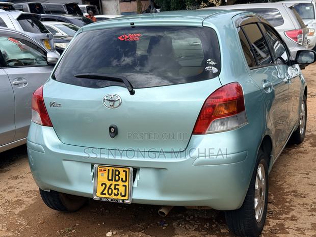 Toyota Vitz 2008