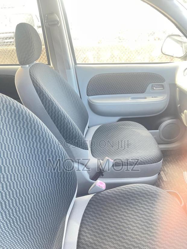 Toyota Sienta 2011 White