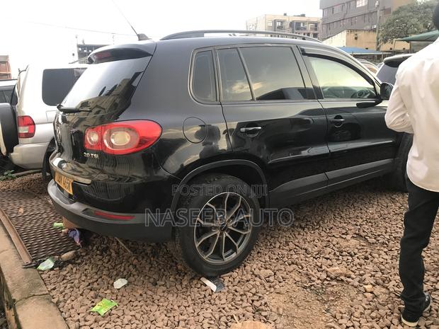 Volkswagen Tiguan 2009 Black