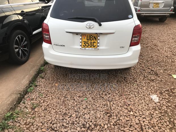 Toyota Corolla Fielder 2009 White