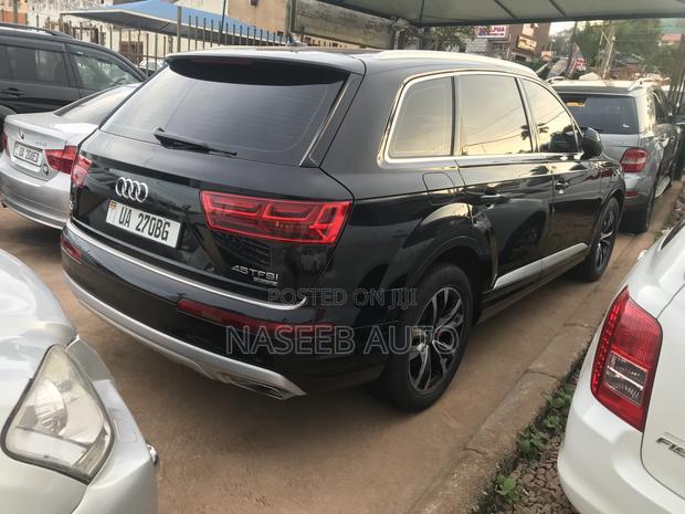 Audi Q7 2018 Black