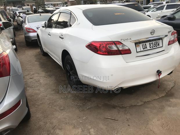 Nissan Fuga 2011 White