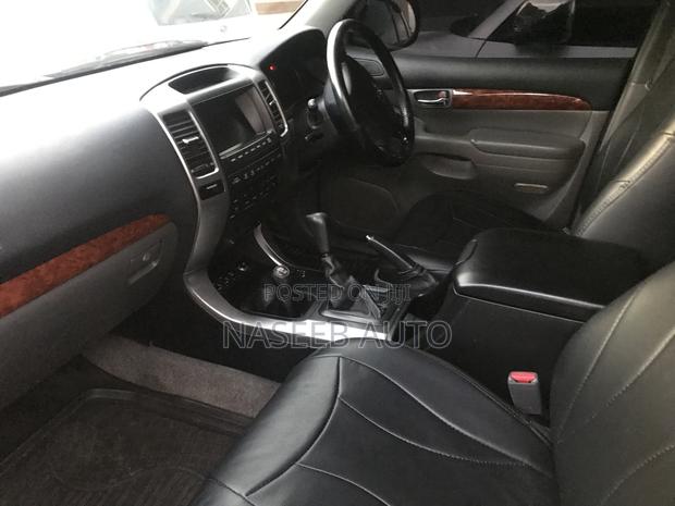 Toyota Land Cruiser Prado 2008 Black