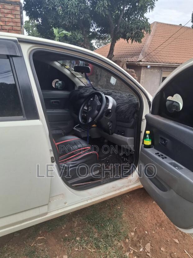 Toyota Passo 1.0 FWD 2007 Pearl