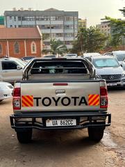 Toyota Hilux 2009 Silver for sale