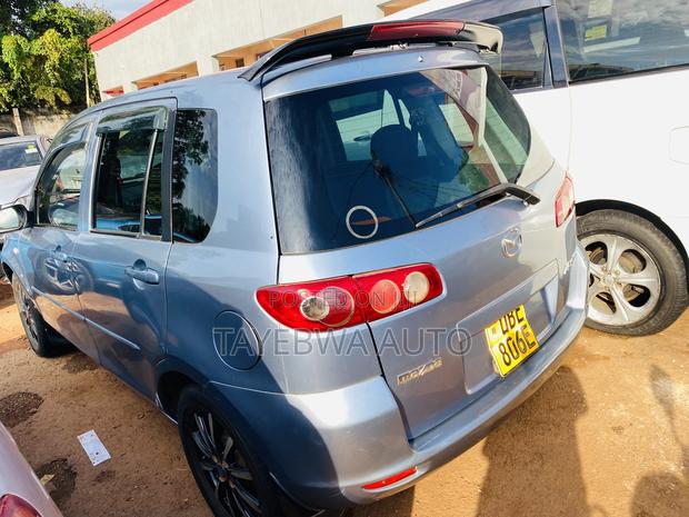 Mazda Demio 2006 Silver