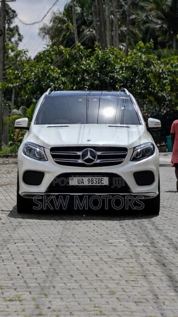Mercedes-Benz GLE-Class 2018 White