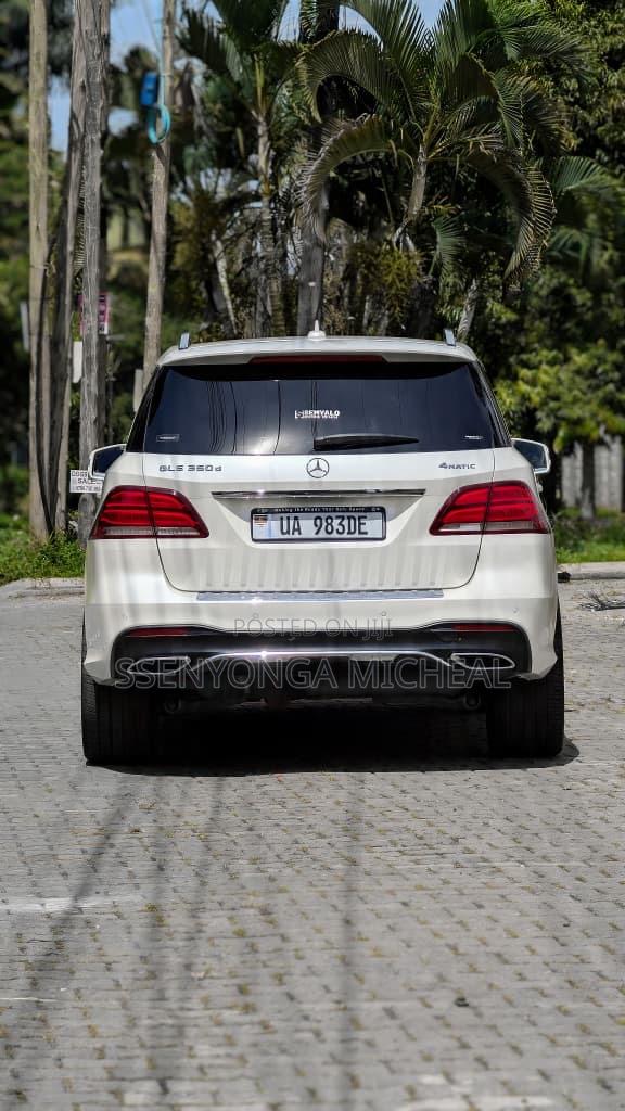 Mercedes-Benz GLE-Class 2018 White