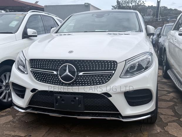 Mercedes-Benz GLE-Class GLE 350d 4MATIC 2017 White
