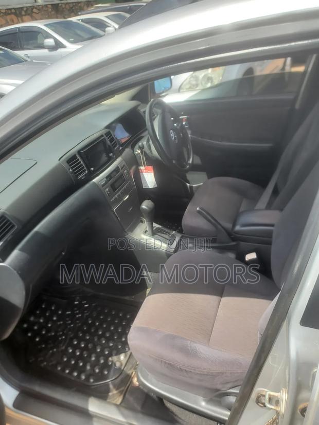 Toyota Corolla Fielder 2010 Silver