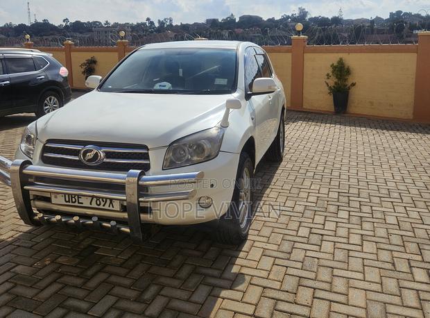 Toyota RAV4 2007 Pearl