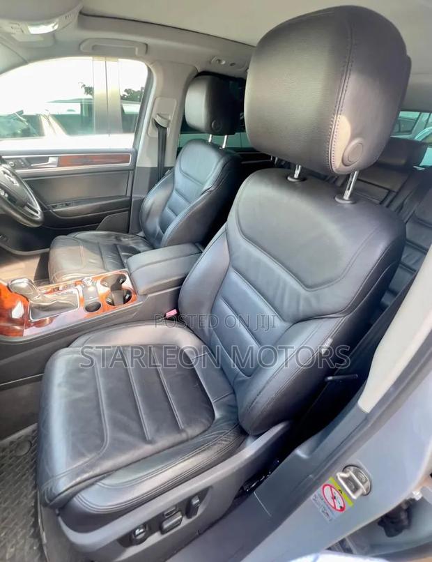 Volkswagen Touareg VR6 Executive 2012 White