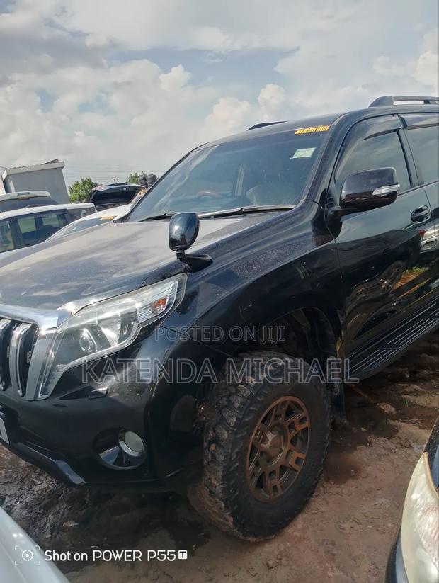 Toyota Land Cruiser Prado 2.8 D-4D 2016 Black