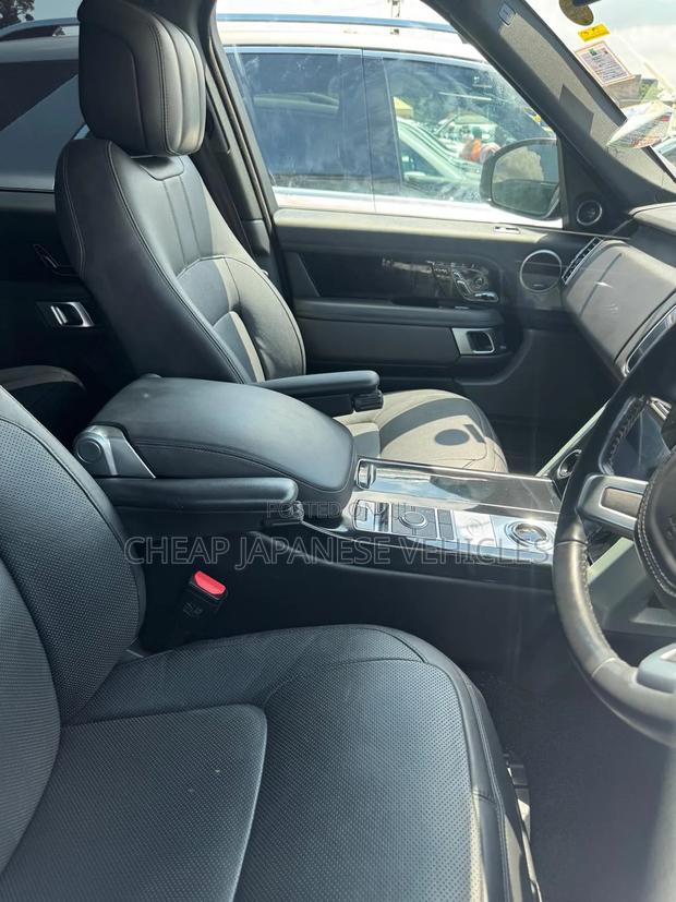 Land Rover Range Rover Vogue 2019 Gray