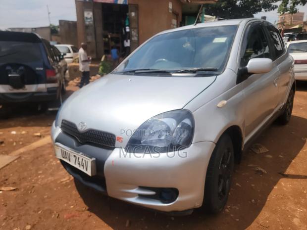 Toyota Allex 2003 Silver