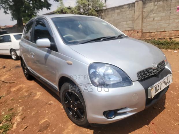 Toyota Allex 2003 Silver