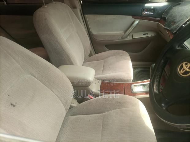 Toyota Corona Premio 2001 Silver
