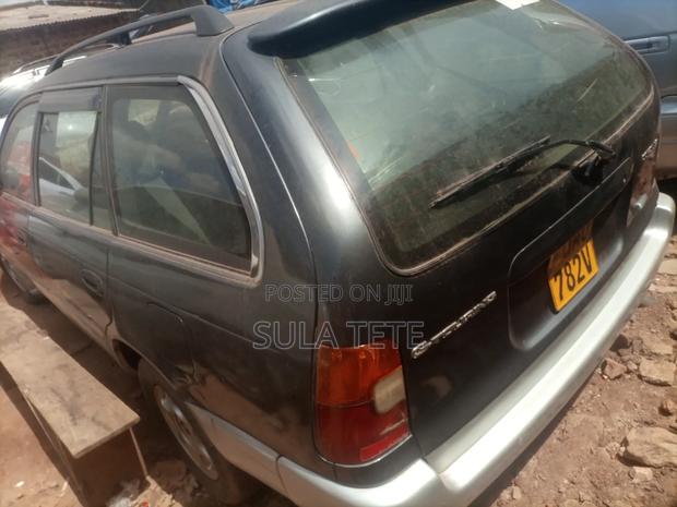 Toyota Corolla G-Touring 1998 Gray