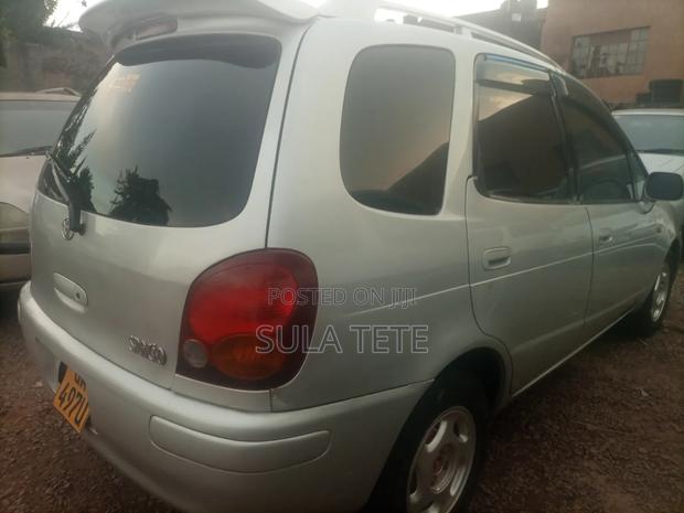 Toyota Corolla Spacio 1.8 (4 Seater) 1999 Silver