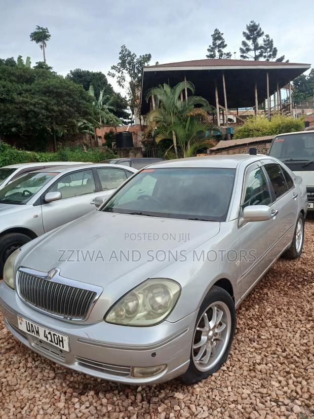 Toyota Brevis 2002 Silver
