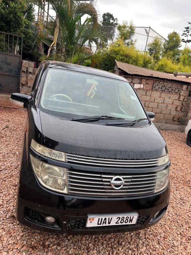 Nissan Elgrand 2009 Black