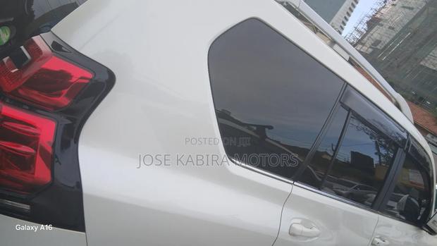 Toyota Land Cruiser Prado 2009 White