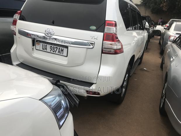 Toyota Land Cruiser Prado 2015 White