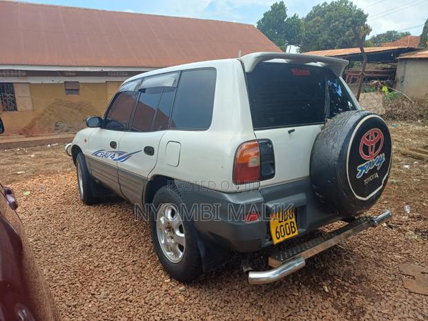 Toyota RAV4 Cabriolet 1998 White