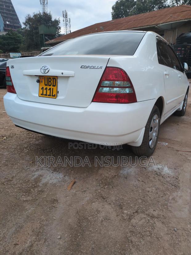 Toyota Corolla II 1999 White