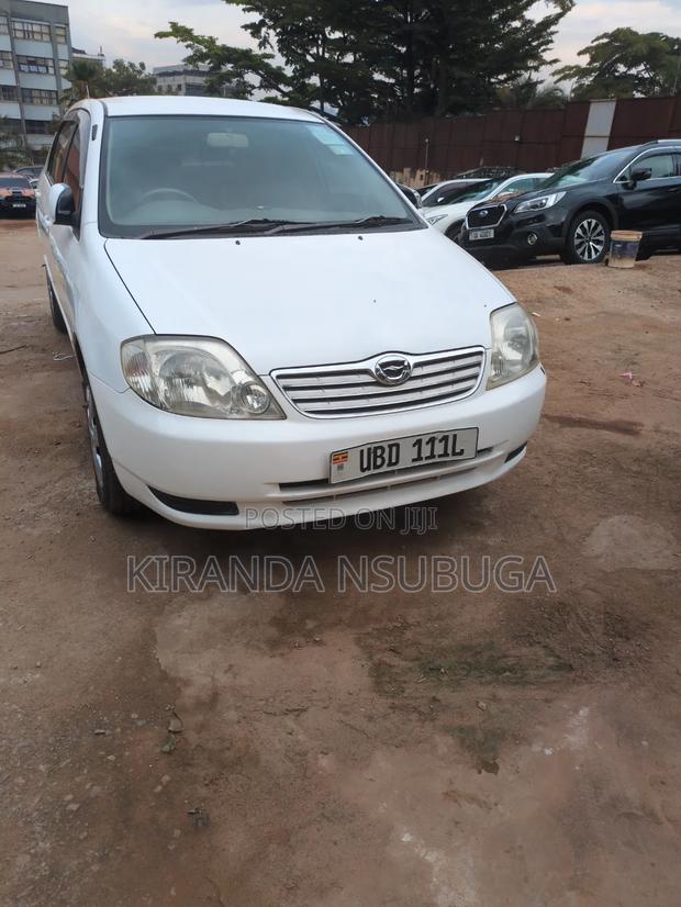 Toyota Corolla II 1999 White