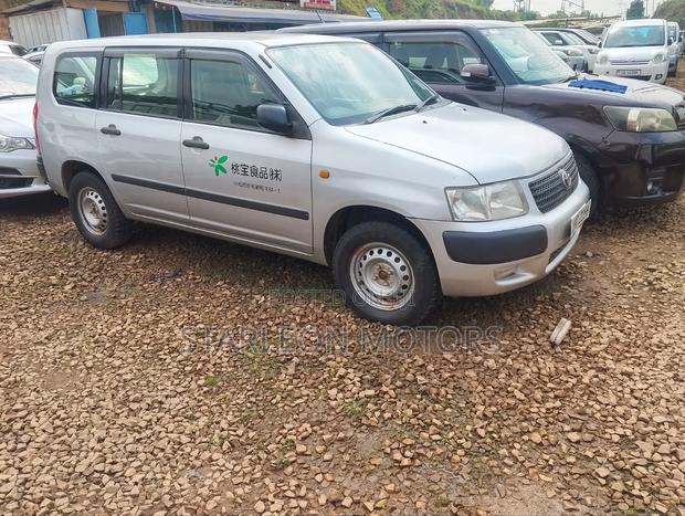 Toyota Succeed 2010 White