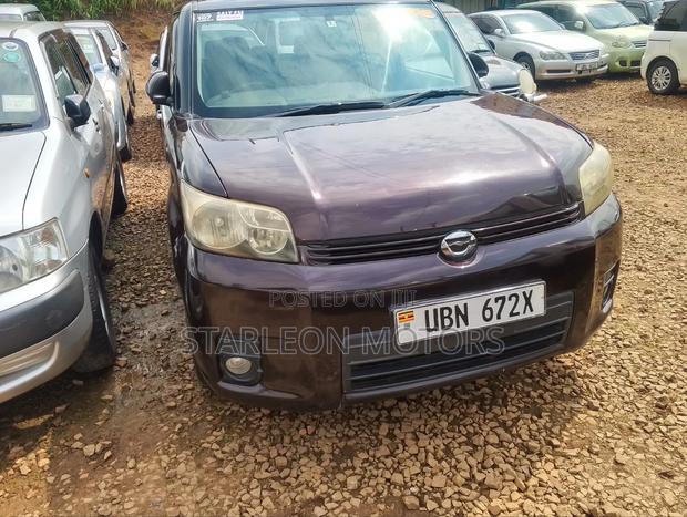 Toyota Corolla Rumion 2009 Maroon