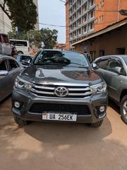 Toyota Hilux 2018 Gray for sale