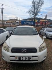 Toyota RAV4 2.5 4x4 2010 White for sale