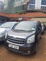 Toyota Noah 2010 Gray for sale