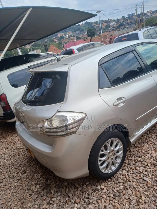 Toyota Blade 2006 Silver