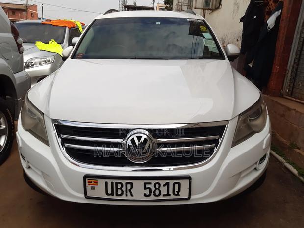 Volkswagen Tiguan 2012 White