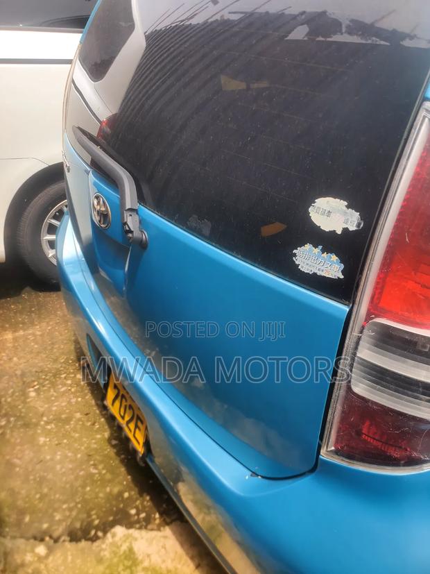 Toyota Passo 2005 Blue
