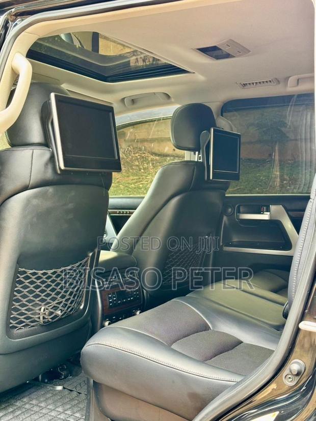 Toyota Land Cruiser 4.5 V8 TD 2019 Black