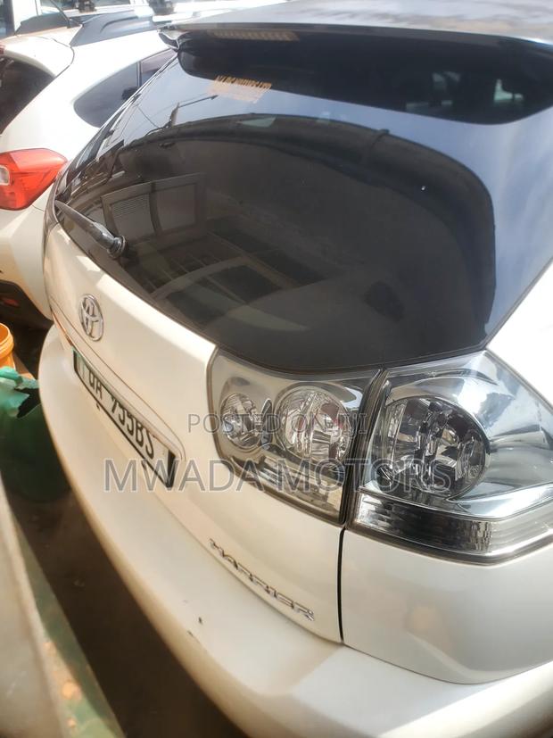 Toyota Harrier 2010 White