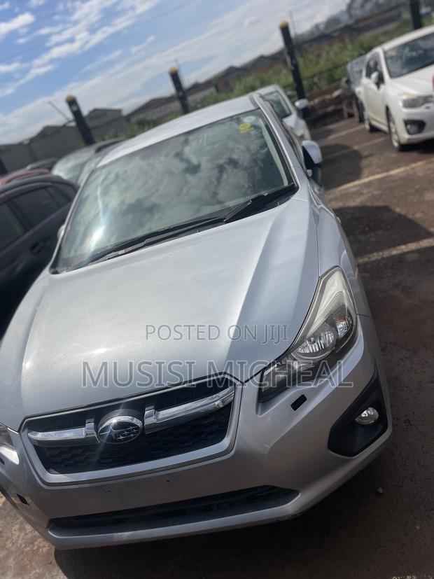 Subaru Impreza 2.0i Premium PZEV 4dr Hatchback AWD (2.0L 4cyl CVT) 2015 Silver
