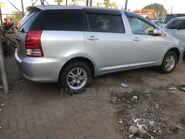 Toyota Wish 2007 Silver