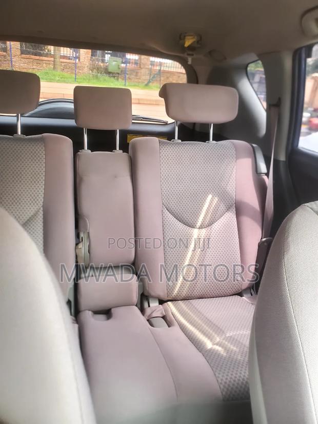 Toyota RAV4 2010 Blue