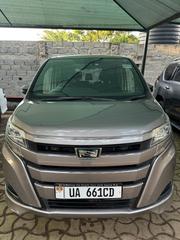 Toyota Noah 2.0 FWD (7 Seater) 2017 Gray for sale