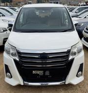Toyota Noah 2.0 FWD (7 Seater) 2016 White for sale